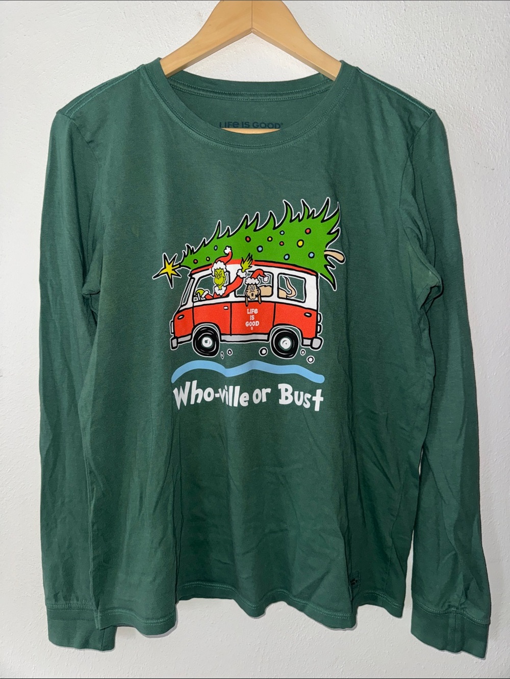 Life Is Good Green Crusher Tee Long-Sleeve 'Who-ville or Bust' Christmas